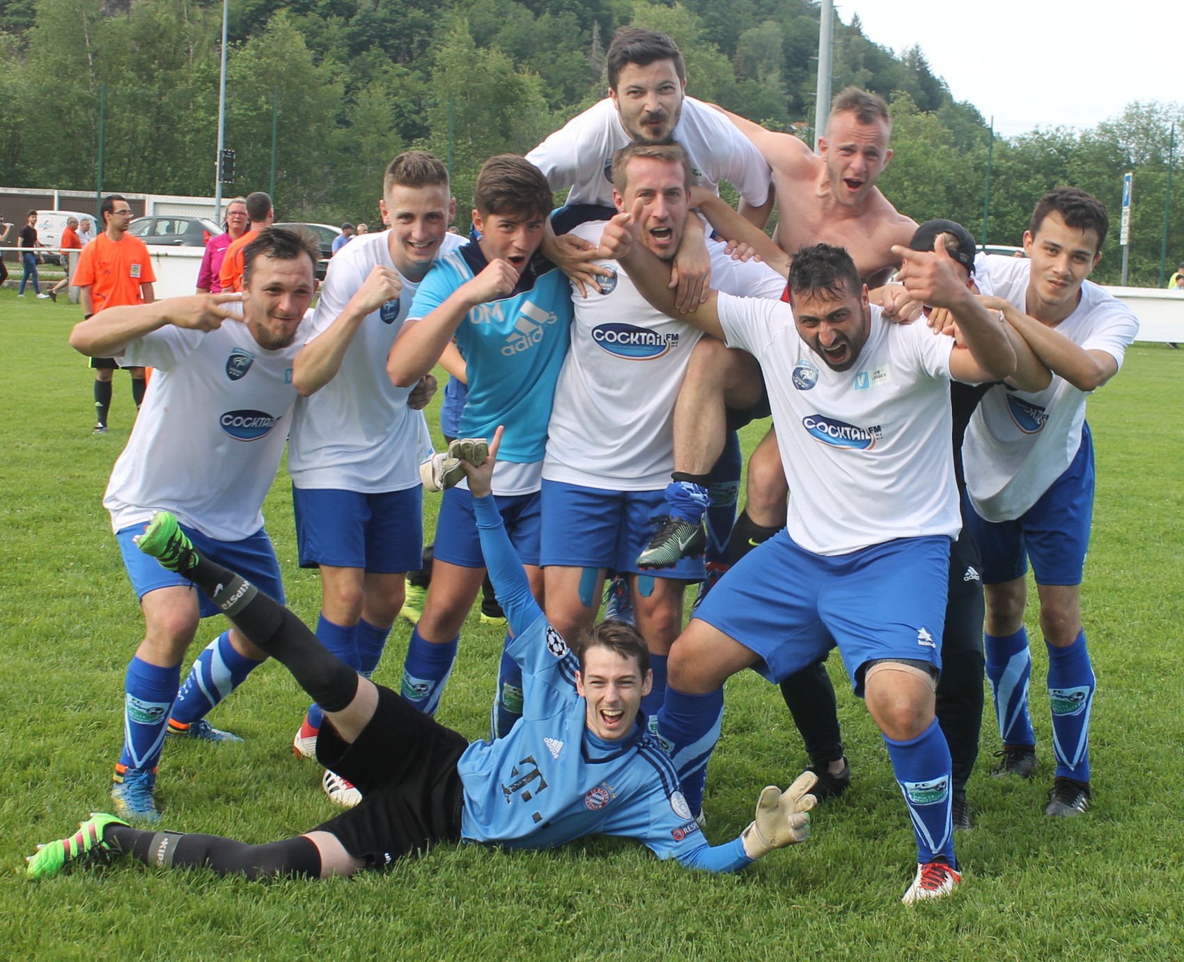 Foot Vosges : Thaon en National 3 et le FC Haute Moselotte champion des Vosges en D1